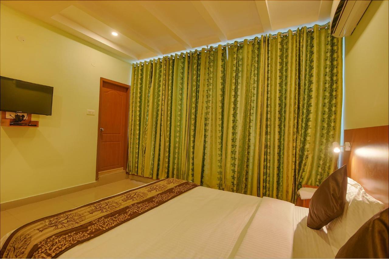 Fabhotel The Btm Palace - Btm Layout Nr Gopalan Innovation Mall バンガロール エクステリア 写真