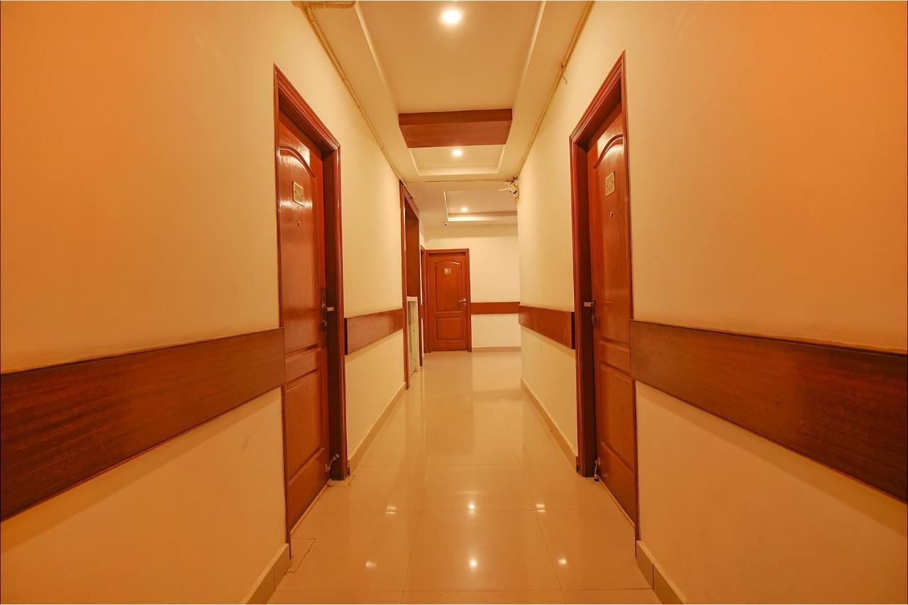 Fabhotel The Btm Palace - Btm Layout Nr Gopalan Innovation Mall バンガロール エクステリア 写真