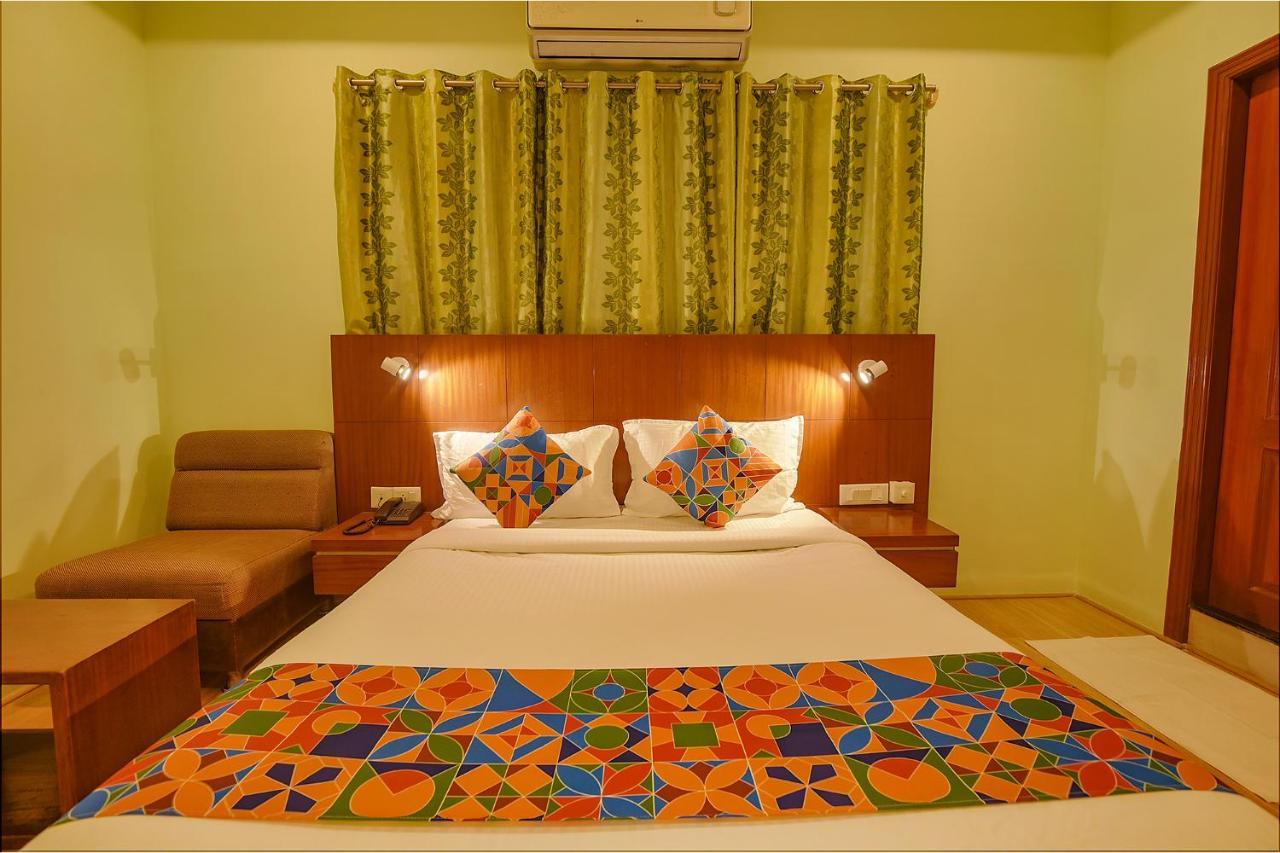 Fabhotel The Btm Palace - Btm Layout Nr Gopalan Innovation Mall バンガロール エクステリア 写真