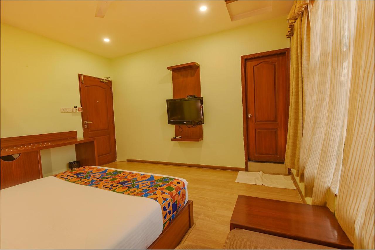 Fabhotel The Btm Palace - Btm Layout Nr Gopalan Innovation Mall バンガロール エクステリア 写真